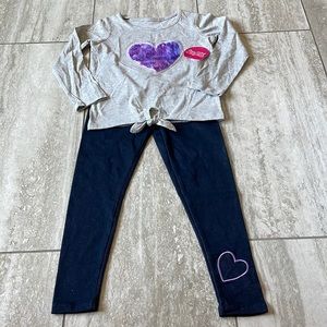 Bundle of Ponytails-size M(5/6) gray round neck,long sleeves top & blue pants